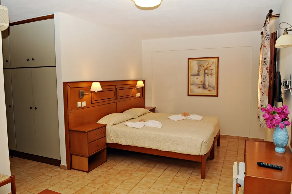 Double or Twin STANDARD Room, Athena, Samos