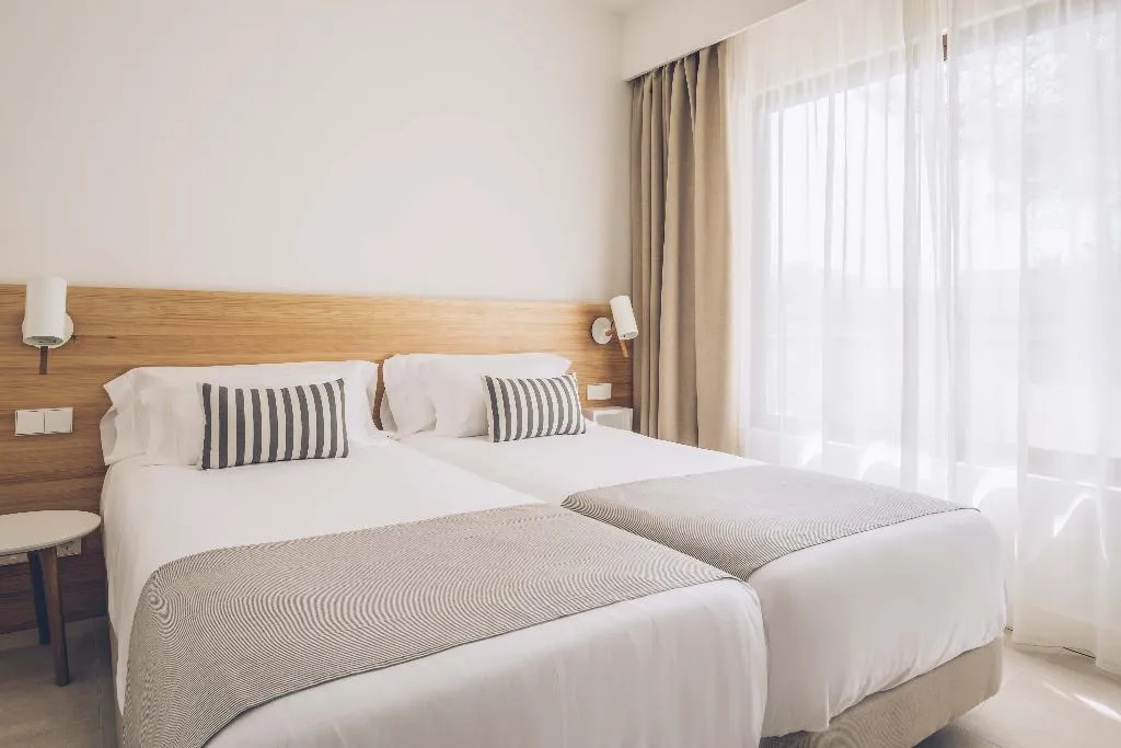 Double or Twin WITH BALCONY WITH VIEWS Room, AYA Seahotel – Adults Only, Majorca