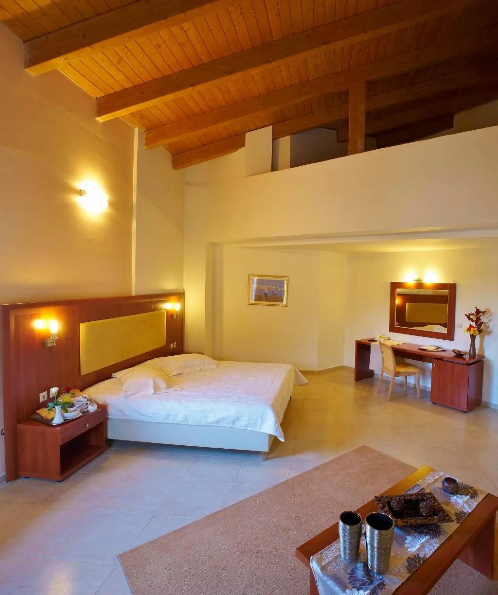 Double or Twin BASIC Room, Parnis Palace Hotel, Athens