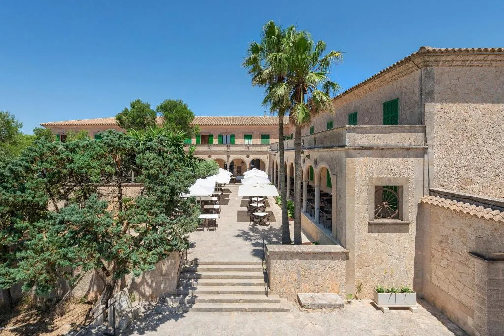 Restaurant, Santuari de Cura, Majorca