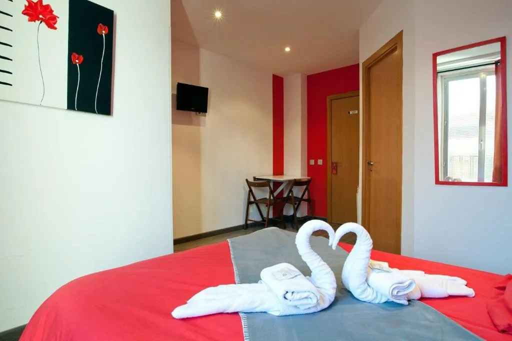 Room, Hostal Abril, Madrid