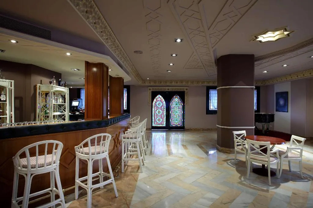 Restaurant, Abades Benacazon, Seville