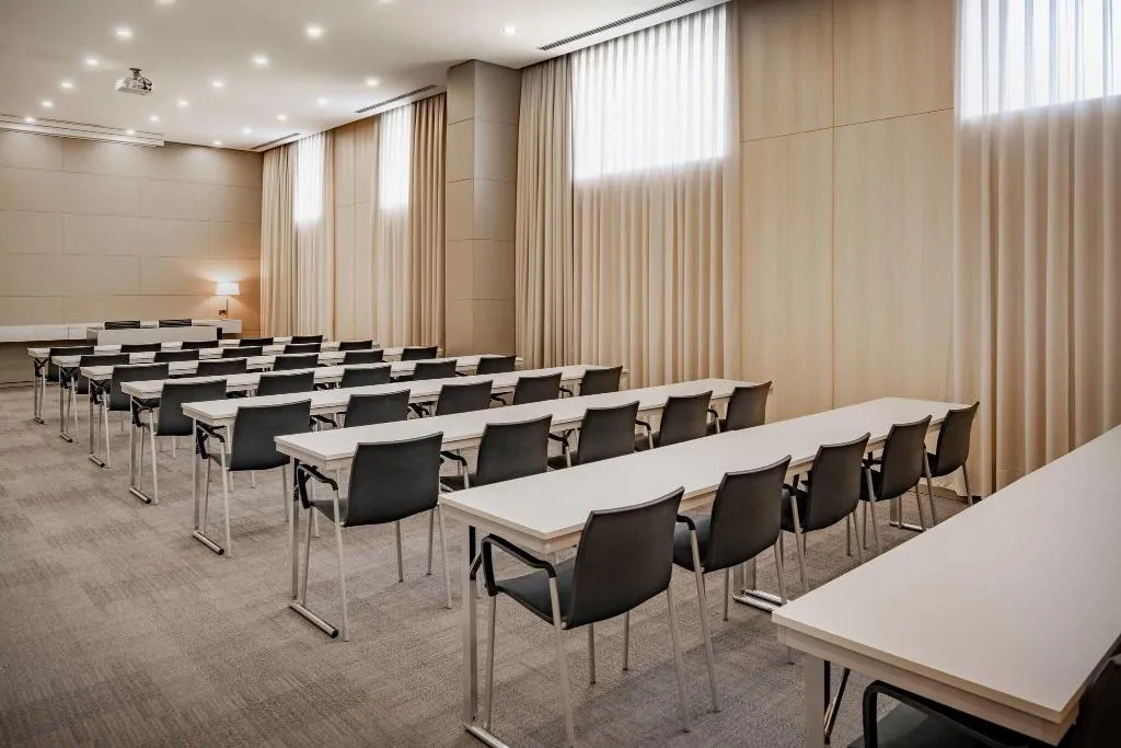 Conferences, AC Porto, Porto