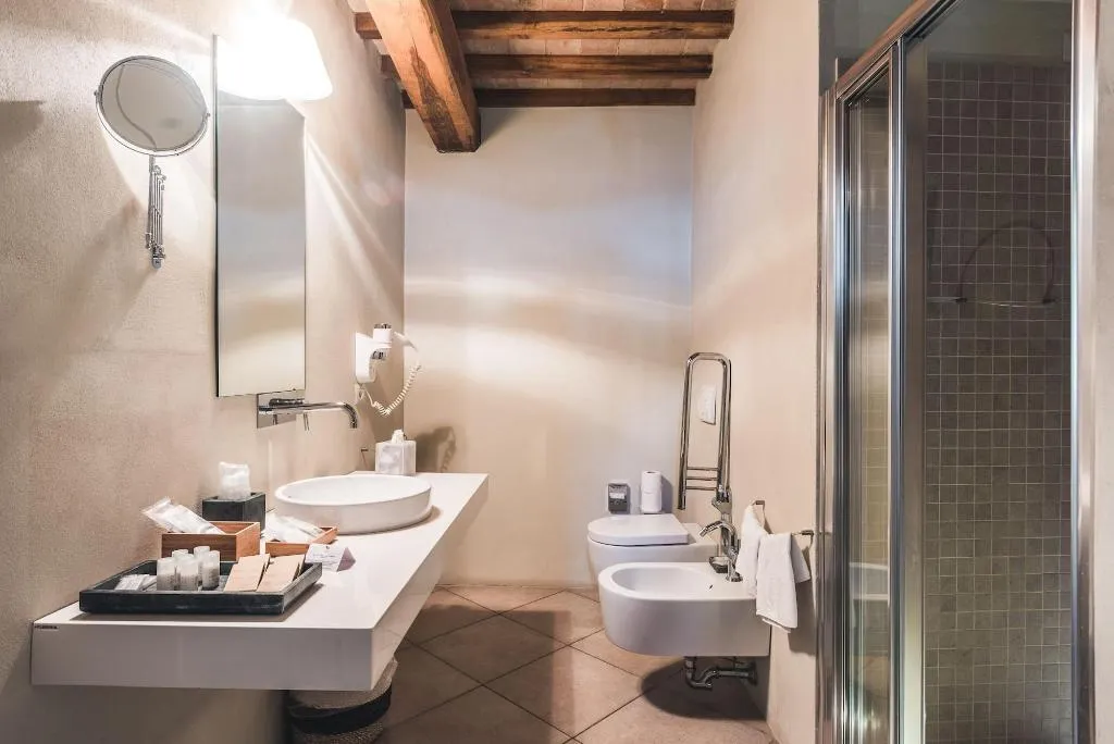 Room, Nikis Resort, Umbria
