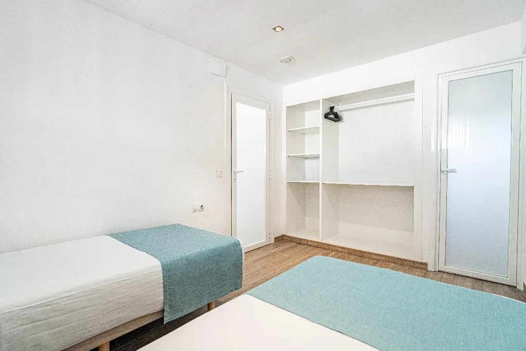 APARTMENT ONE BEDROOM WITH TERRACE Room, Kensington Econotels, Majorca