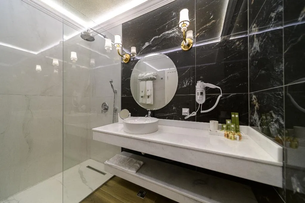 VILLA DELUXE PREMIUM Room, Eco Therma Village Spa & Sport, Varna