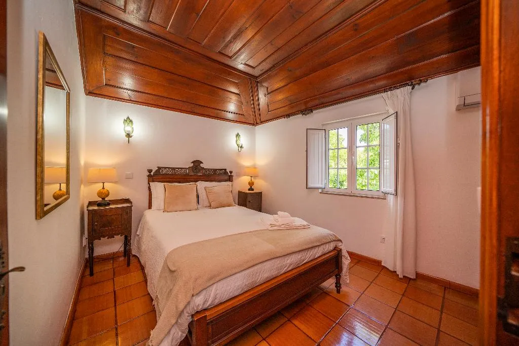 APARTMENT TWO BEDROOMS Room, Quinta da Aldeia, Porto