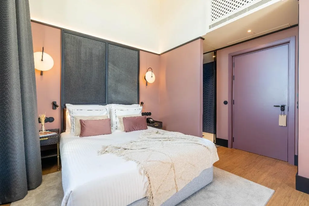 SINGLE ECONOMY Room, The Editory Riverside Santa Apolonia Hotel, Lisbon