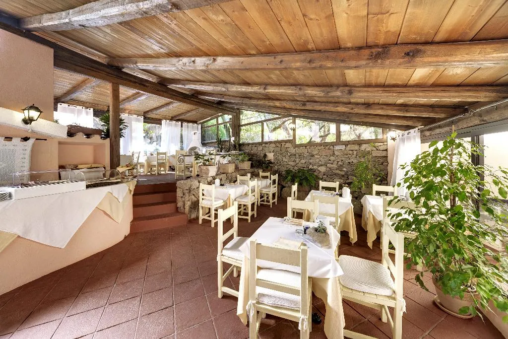 Restaurant, Colonna San Marco, Olbia