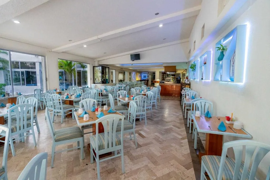 Restaurant, Aquamarina Beach, Cancun Area