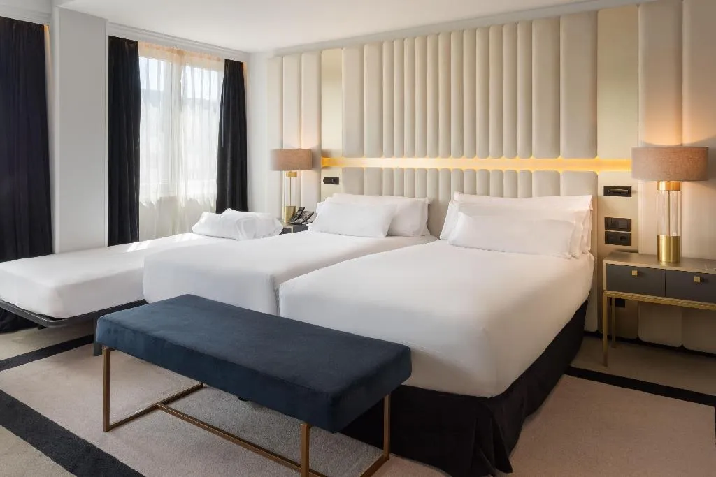 TRIPLE PREMIUM Room, Melia Castilla, Madrid