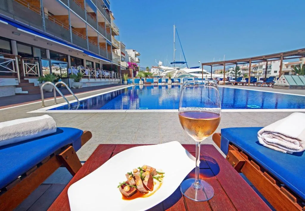 Pool, Hotel Port Salins by Pierre & Vacances, Costa Brava