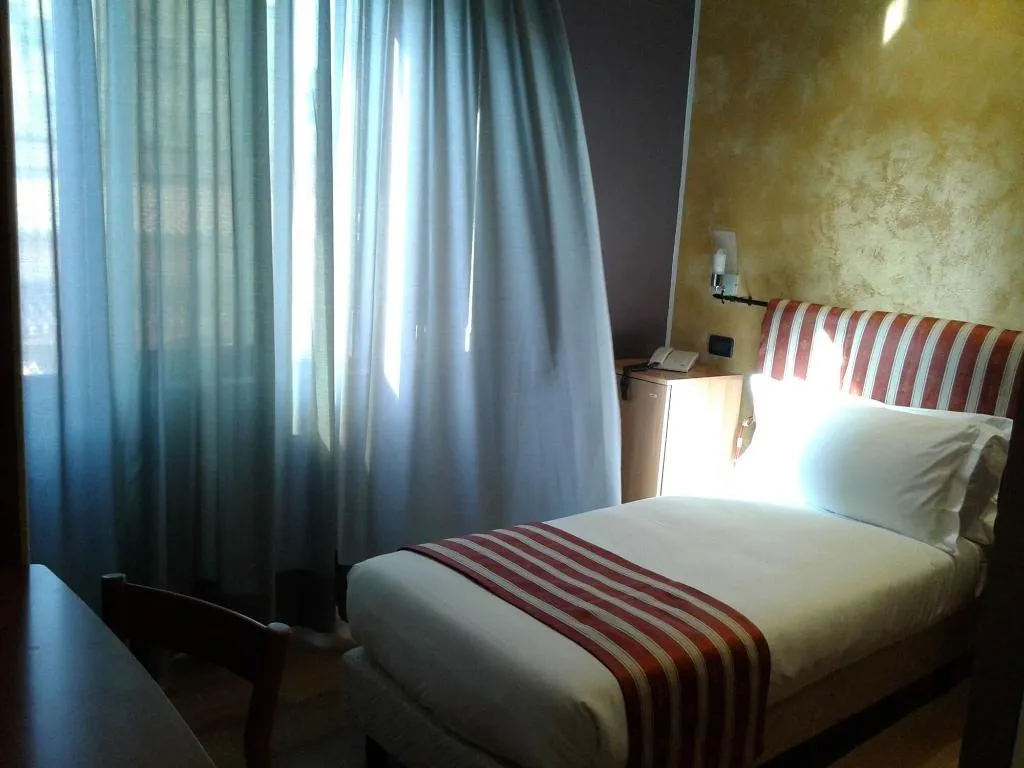 Room, Fly Hotel Spa Cagliari, Cagliari