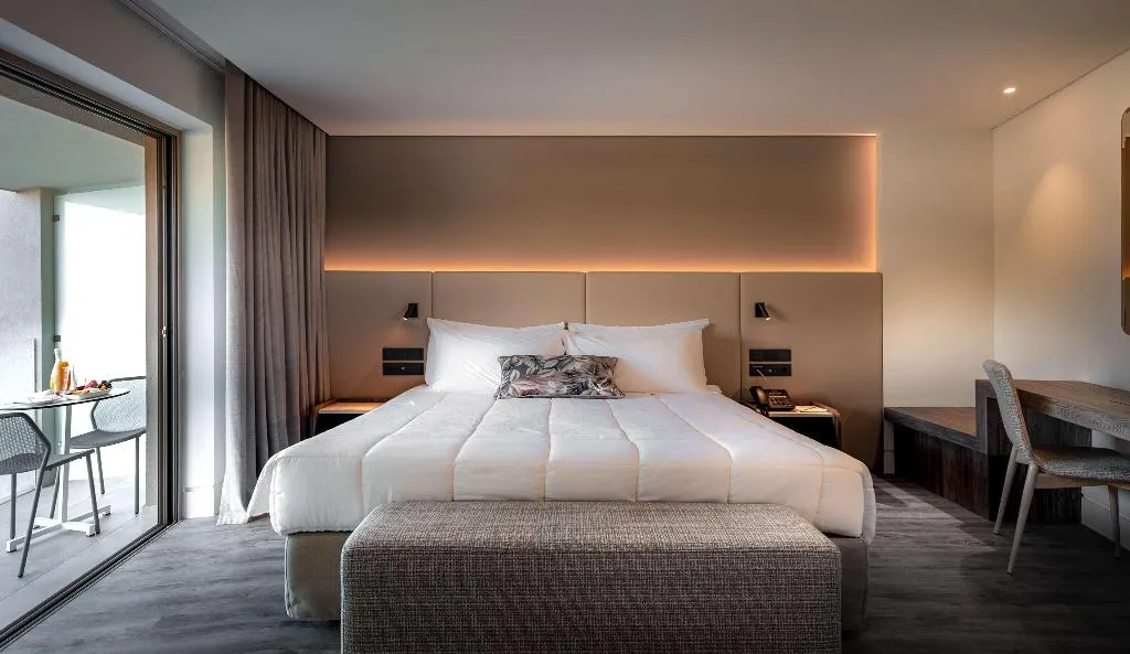 Room, Vincci EverEden, Athens