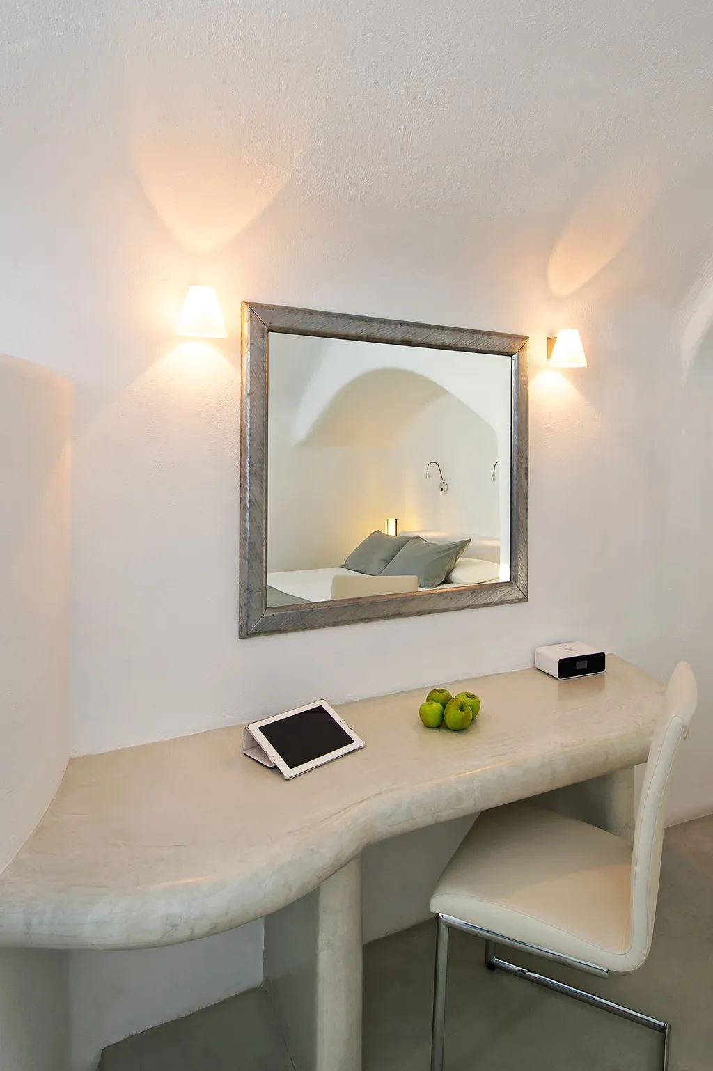 JUNIOR SUITE STANDARD Room, Pegasus Suites & Spa, Santorini