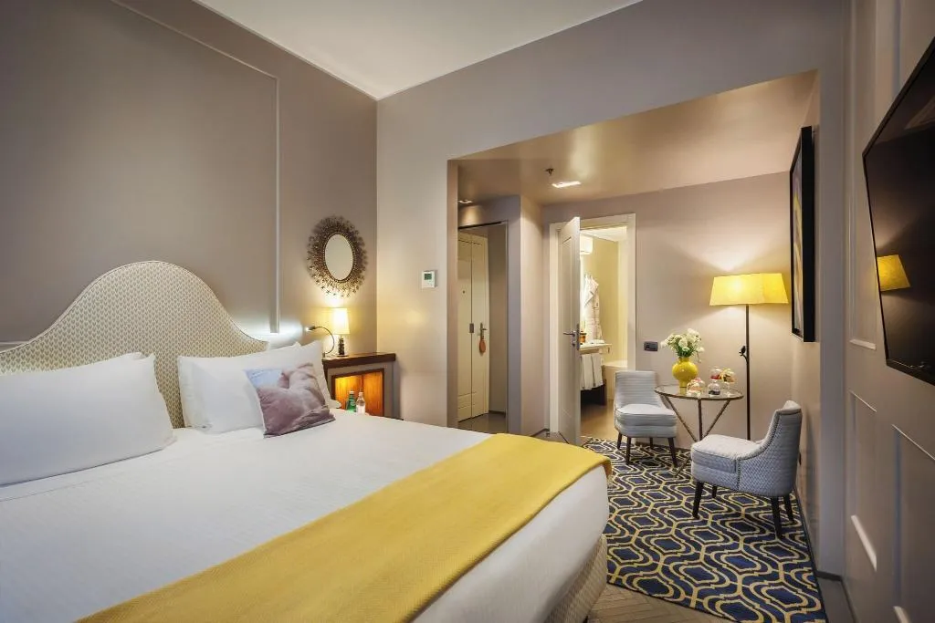 FAMILY ROOM SUPERIOR Room, Singer Palace Hotel, Rome