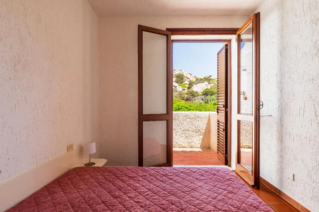 APARTMENT CAPACITY 6 TWO BEDROOMS Room, Residence Baia Santa Reparata, Olbia