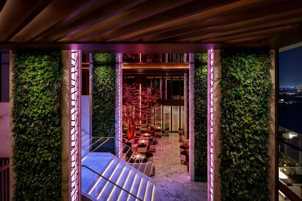 Restaurant, Atlantis, The Royal, Dubai