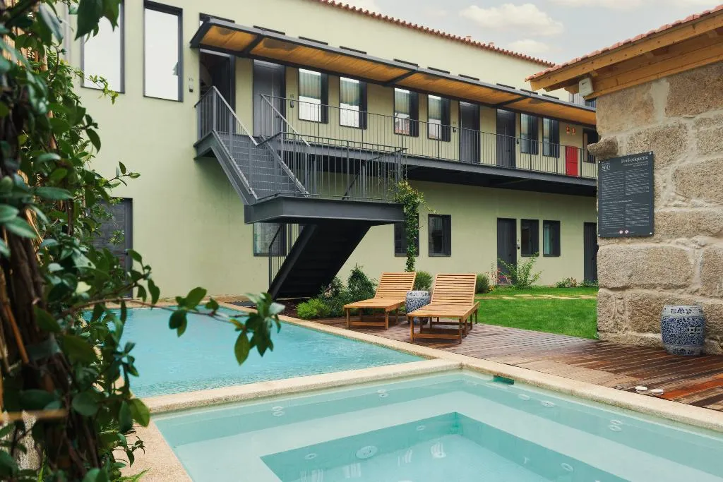 Pool, Torel Saboaria, Porto