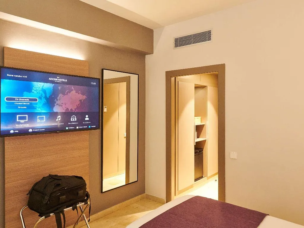 TWIN STANDARD Room, Mercure Barcelona Condor, Barcelona
