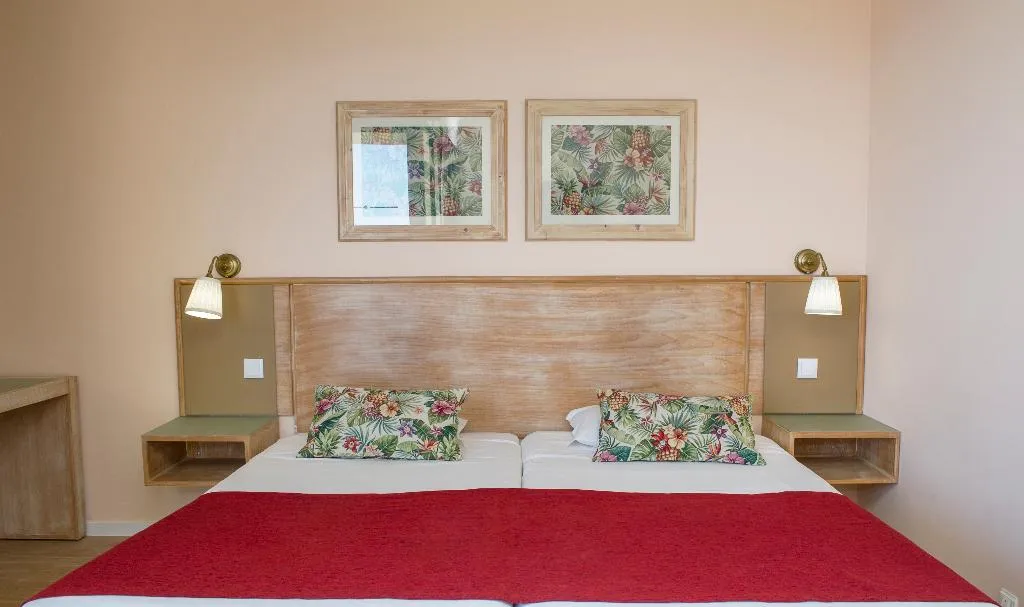 STUDIO CAPACITY 2 Room, Buganvilia Studio Hotel, Madeira