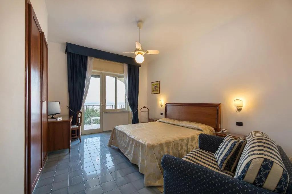 Room, Hotel San Francesco, Naples