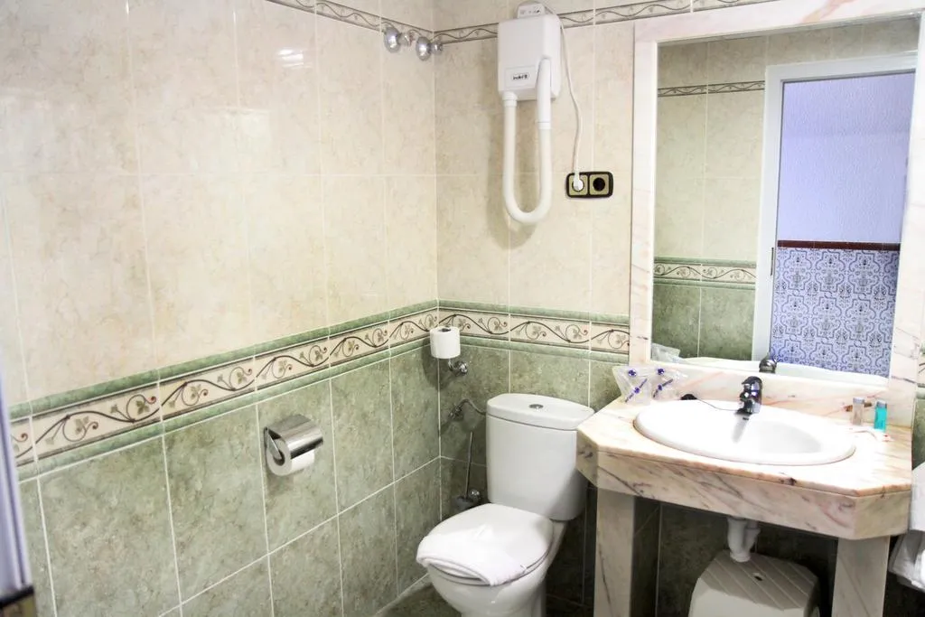 SINGLE STANDARD Room, Univers, Costa Brava