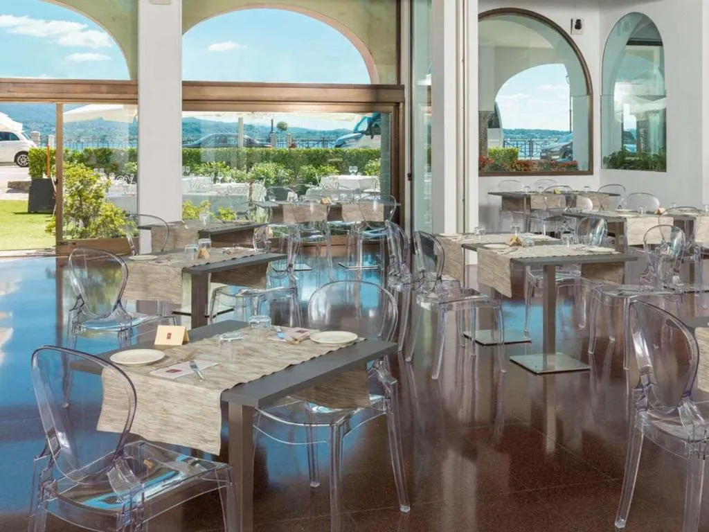 Restaurant, Hotel Villa Carlotta, Milan
