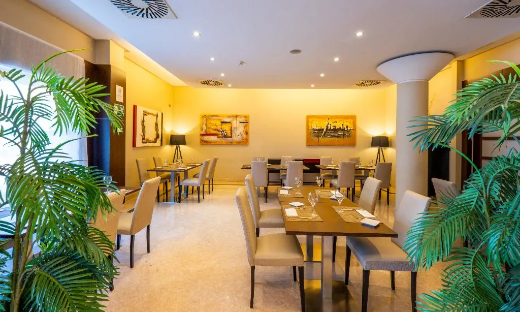 Restaurant, Gran Hotel Attica21 Las Rozas, Madrid