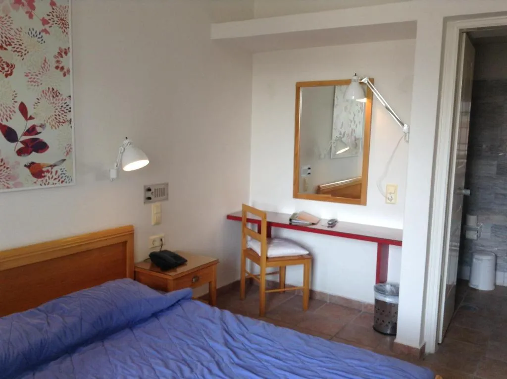 SINGLE STANDARD Room, Rosebay, Santorini