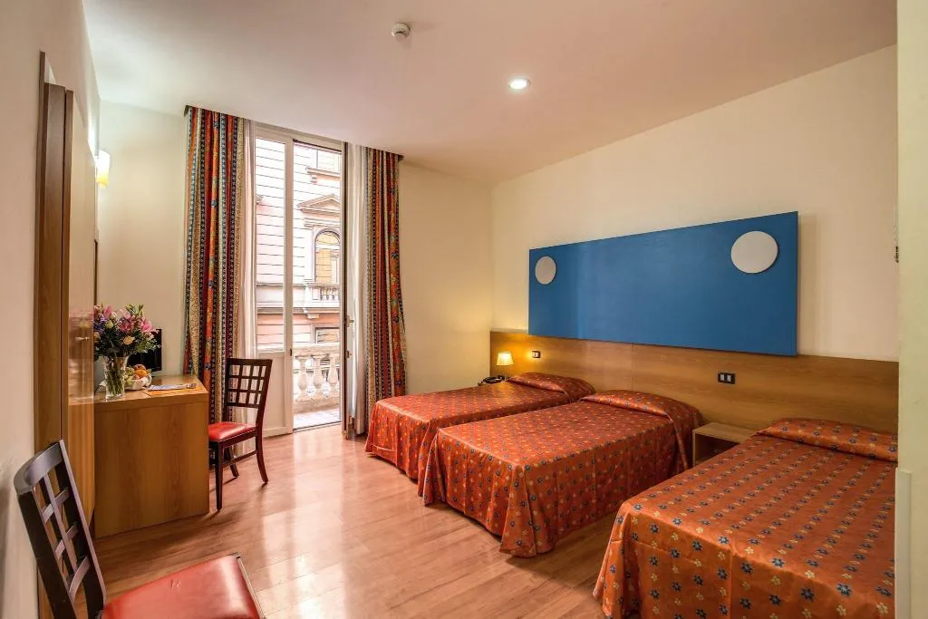 TRIPLE STANDARD Room, Hotel San Remo, Rome