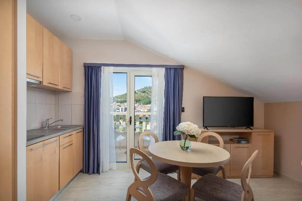 STUDIO STANDARD Room, Aparthotel Flora, Split