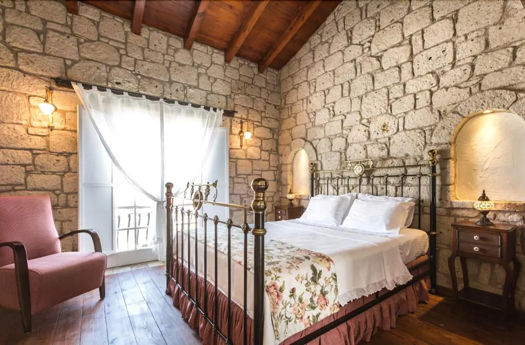 Room, Asma Han Hotel, Izmir
