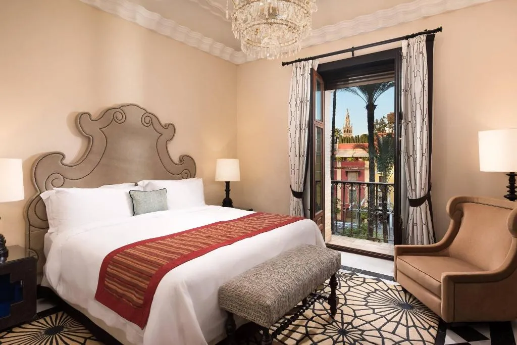 SUITE DELUXE KING BED Room, Alfonso XIII, Seville