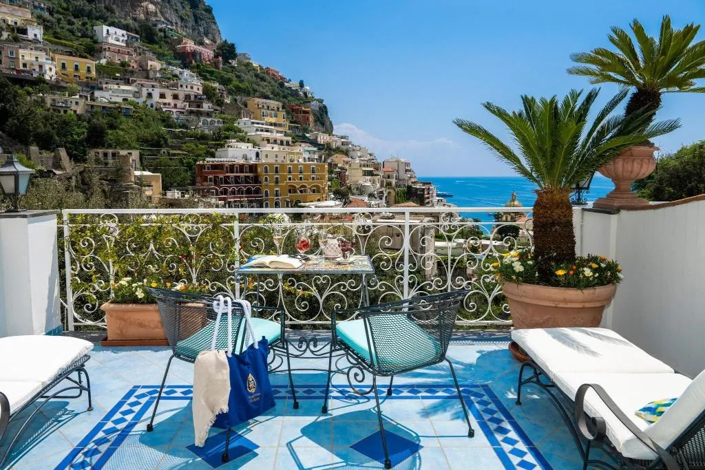 Terrace, Hotel Royal Prisco, Naples