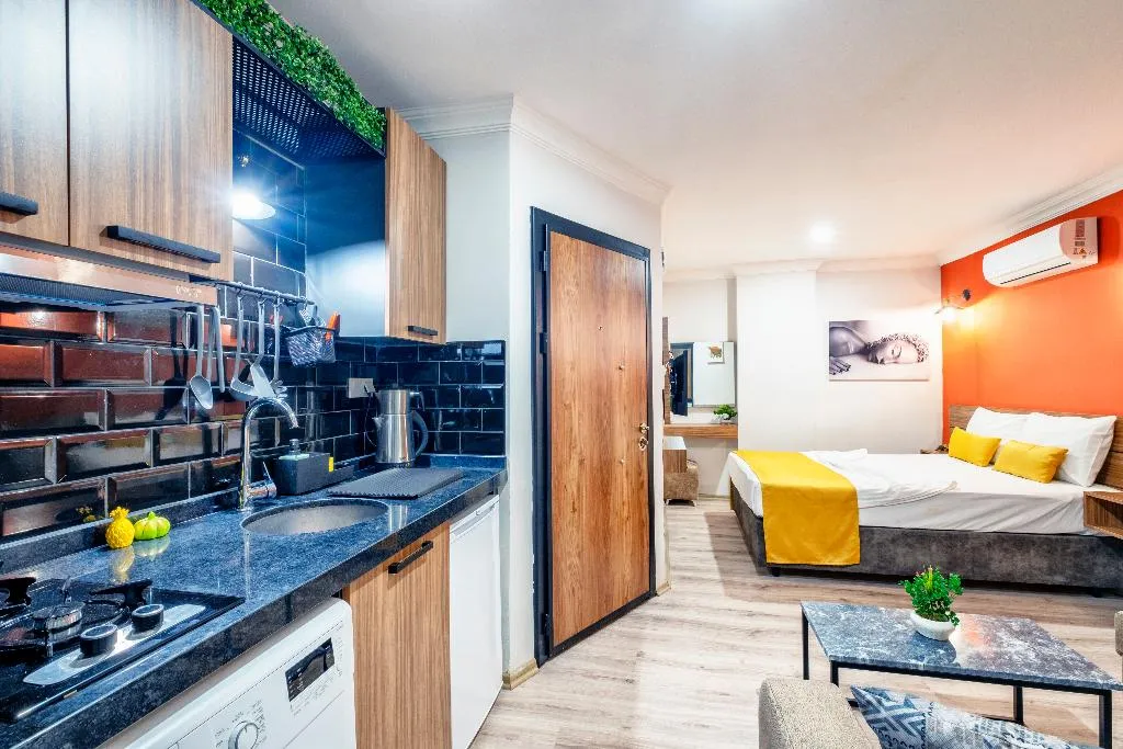 STUDIO WITH KITCHENETTE Room, Terra Rossa Suites, Antalya