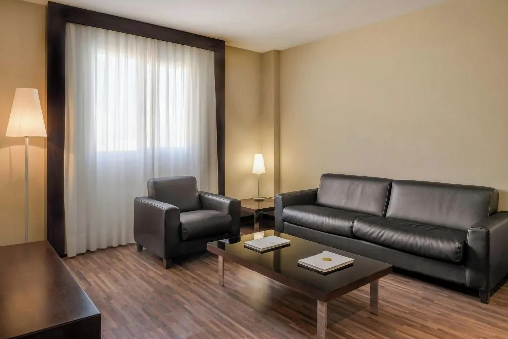 Room, AC Elda, Costa Blanca