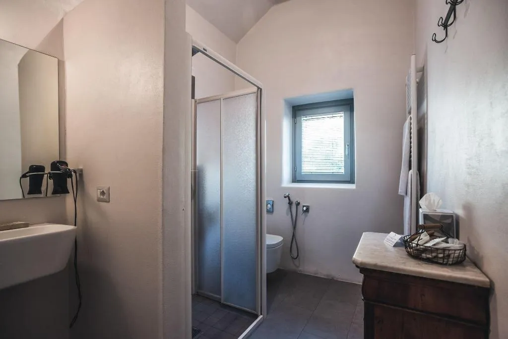 Room, Nikis Resort, Umbria