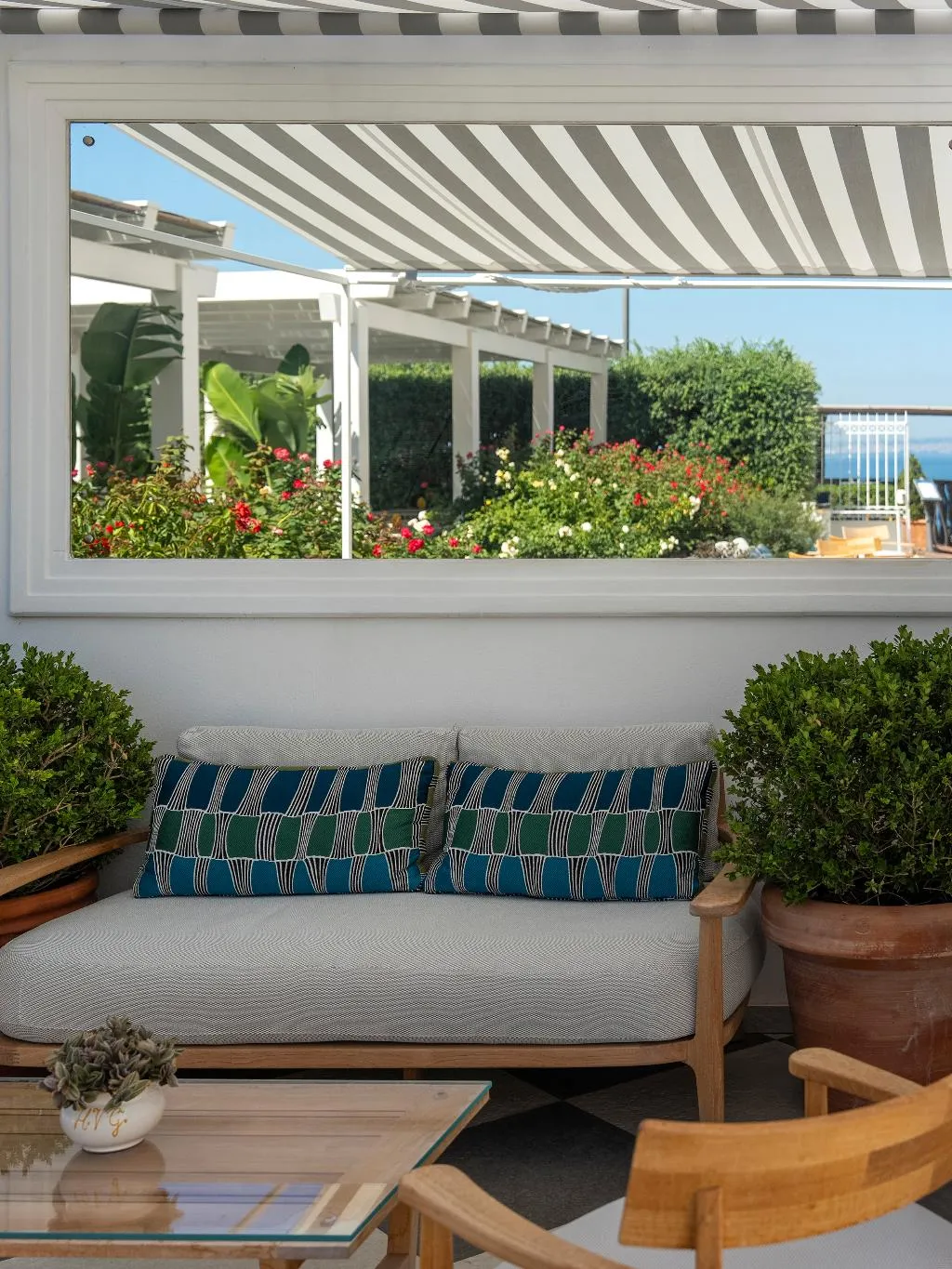 Terrace, Hotel Villa Garden, Naples