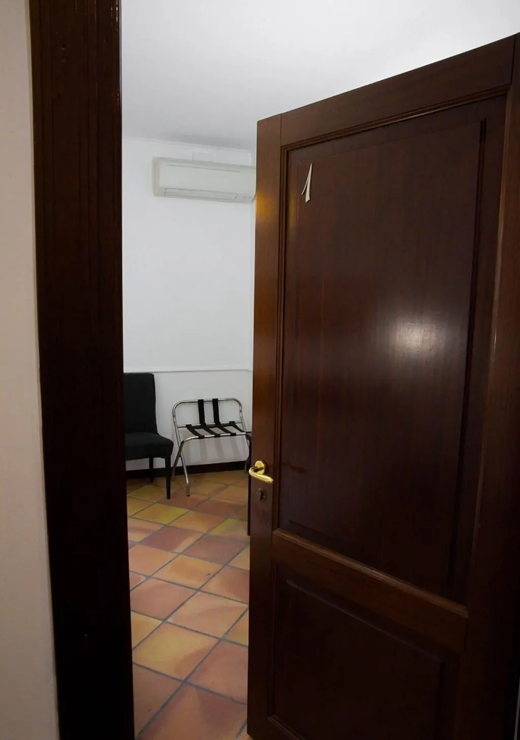 Room, Few Steps From Colosseum, Naples