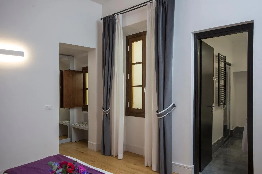 DOUBLE STANDARD Room, Casual Rinascimento Firenze, Florence