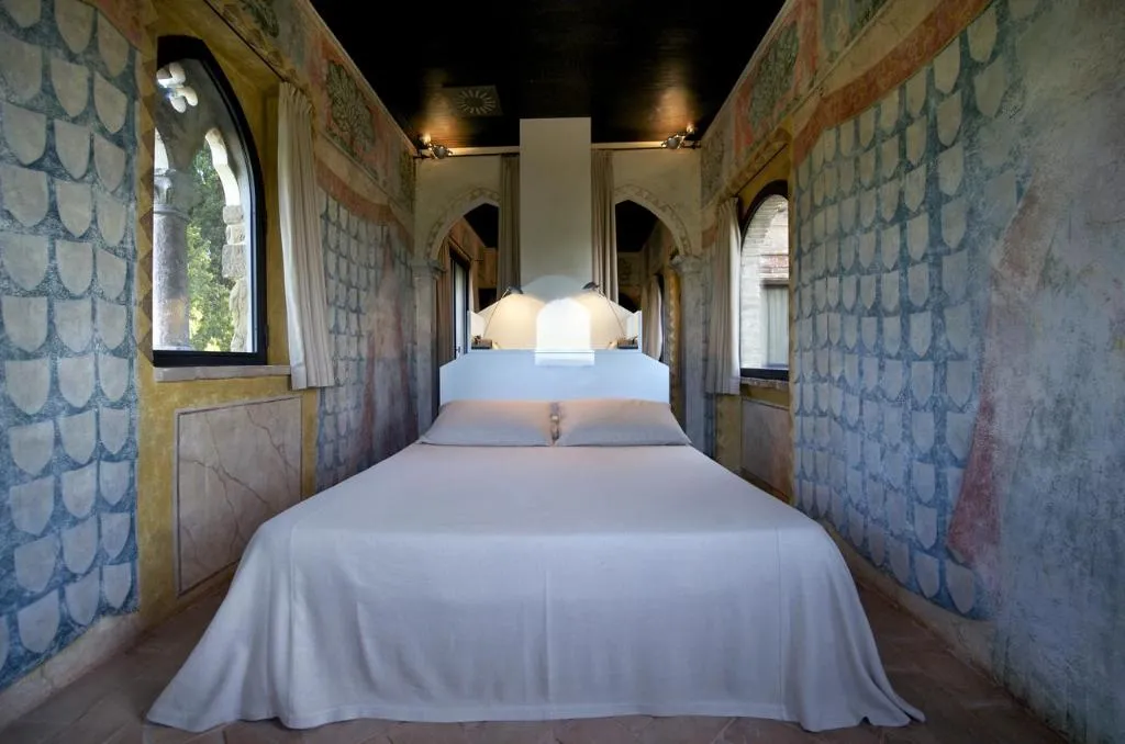 DOUBLE SUPERIOR Room, Castello di Monterone, Perugia