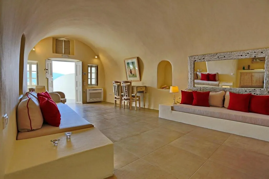 CAVE SEA VIEW HONEYMOON Room, Oia Mare Villas, Santorini