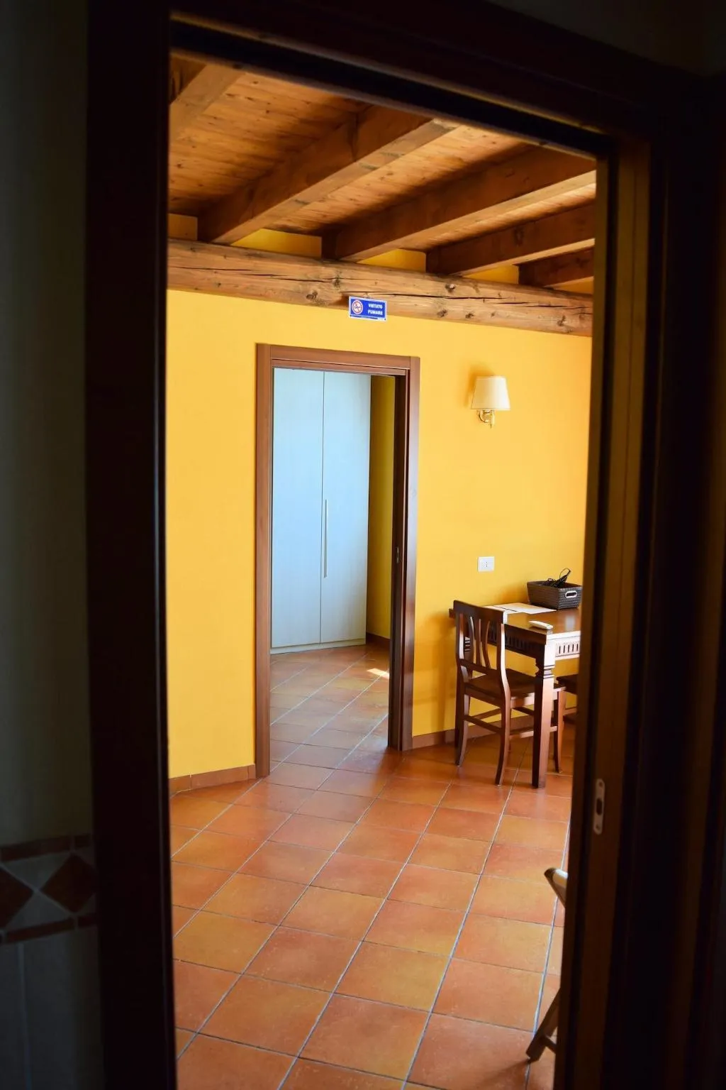 Room, Corte Certosina, Milan