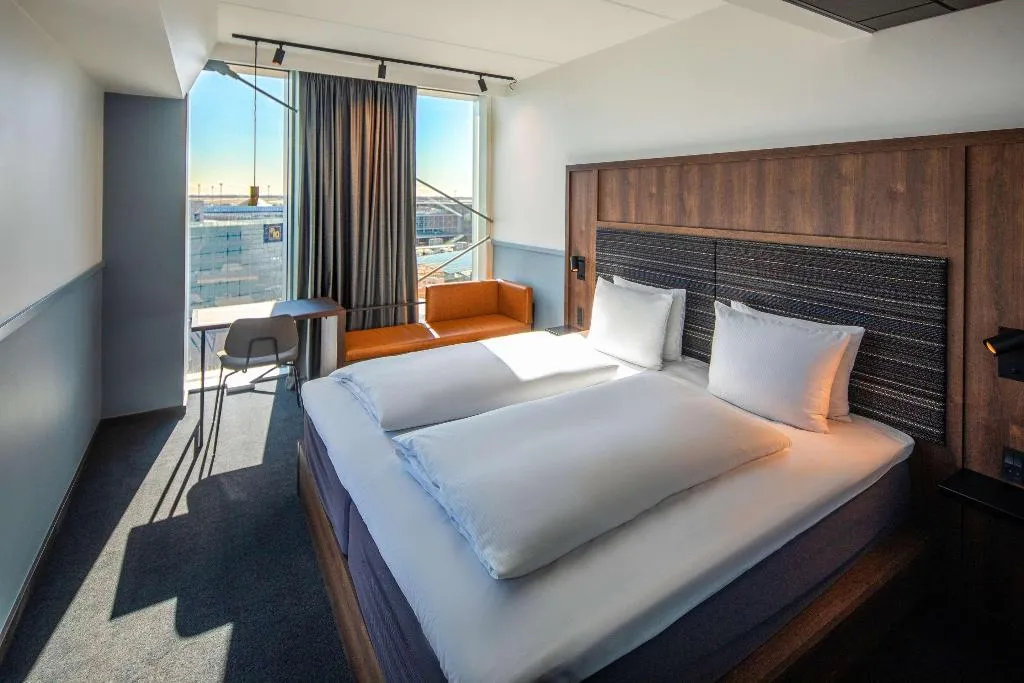 TWIN STANDARD Room, Comfort Hotel Copenhagen Airport, Copenhagen