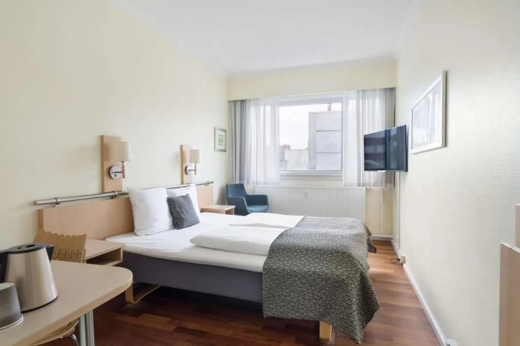 Double or Twin STANDARD Room, Best Western Plus Airport Hotel Copenhagen, Copenhagen