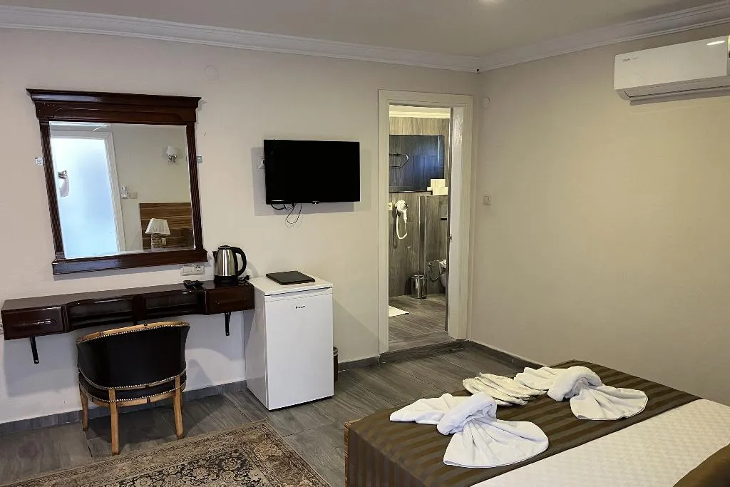 TRIPLE STANDARD Room, Simlarda Country Club Ayvalık, Izmir