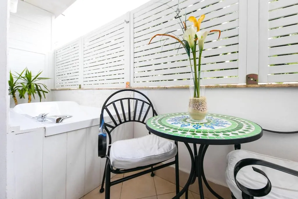 Room, Suites Roma Tiburtina, Rome
