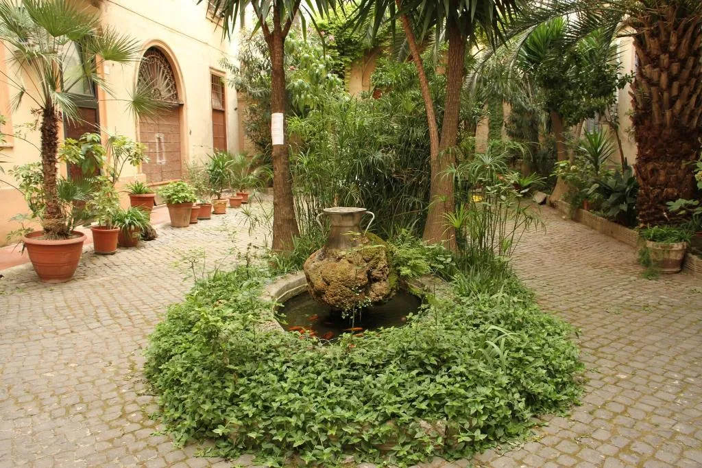 General view, B&B Millyhouse, Naples