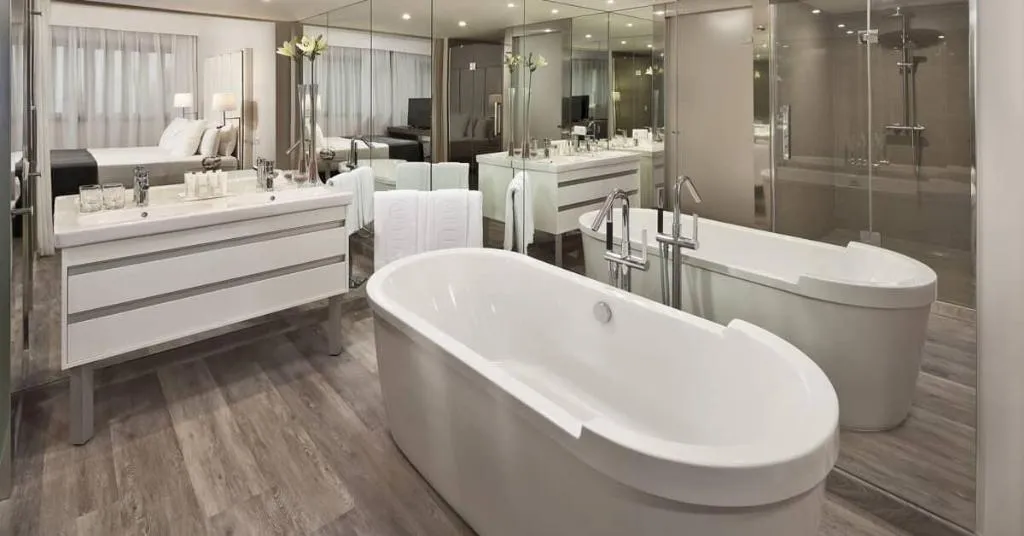 Room, Melia Lebreros, Seville
